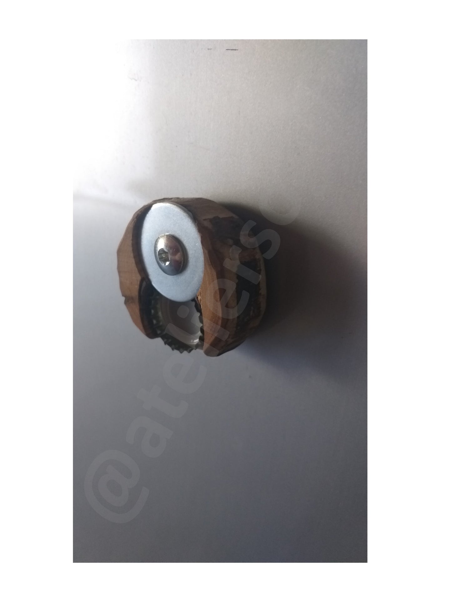 Décapsuleur Porte-clefs en bois massif
