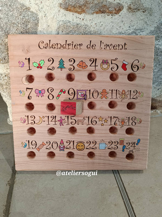 Calendrier de l'Avent en bois massif